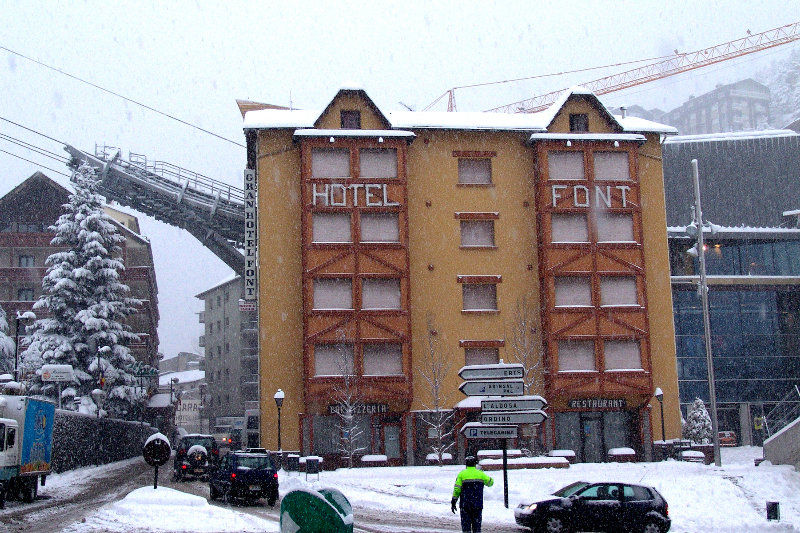 Font Andorra Hostel La Massana Exterior foto